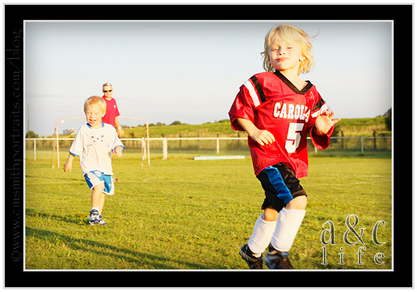 9-09soccerFB-026 9-09soccerFB-026